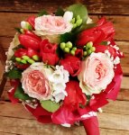 Bouquet romantico in rosso